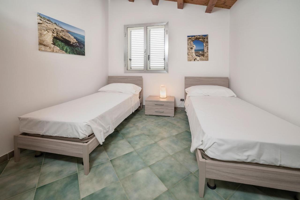 Archimede, Appartamento Con Vista In Centro A Marina Di Ragusa Luaran gambar